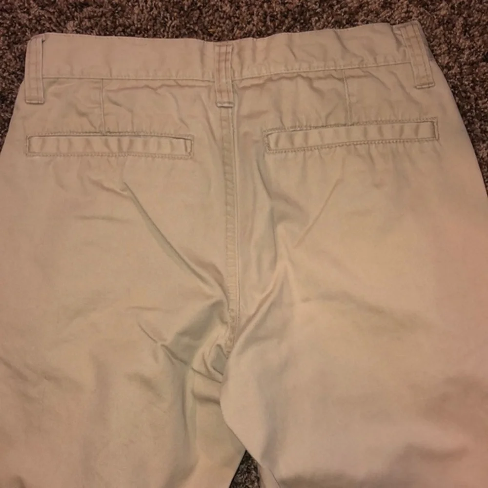 Boys Old Navy Khakis‎